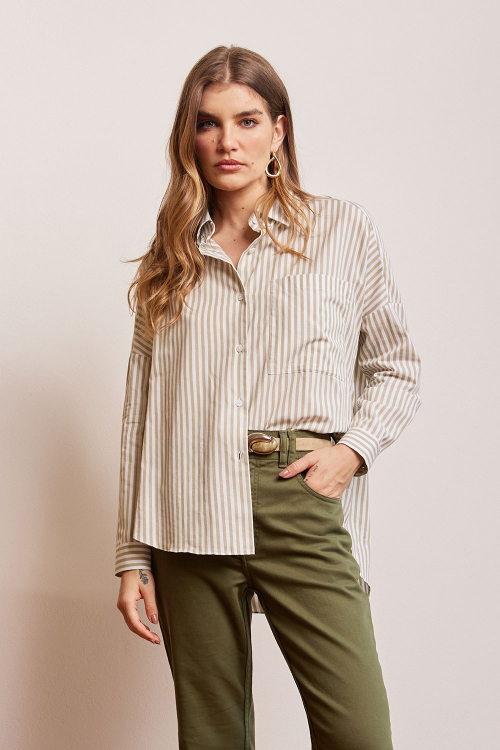 CAMISA AMPLA LISTRAS