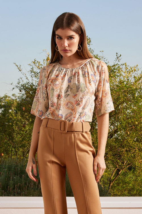 BLUSA TEC ICE RECORTES PAISLEY AQUARELADO