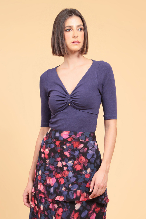 Blusa Crepe De Malha Decote Franzido Piercing Ouro I23
