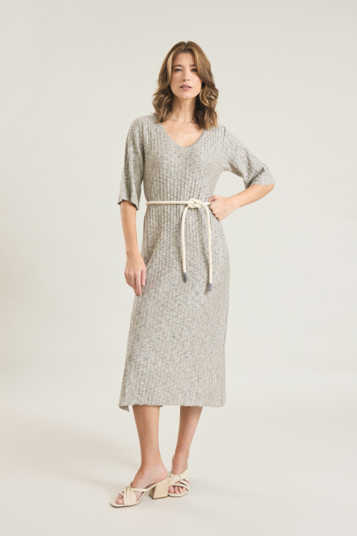 VESTIDO TRICOT LINHO MANGA FLARE V26